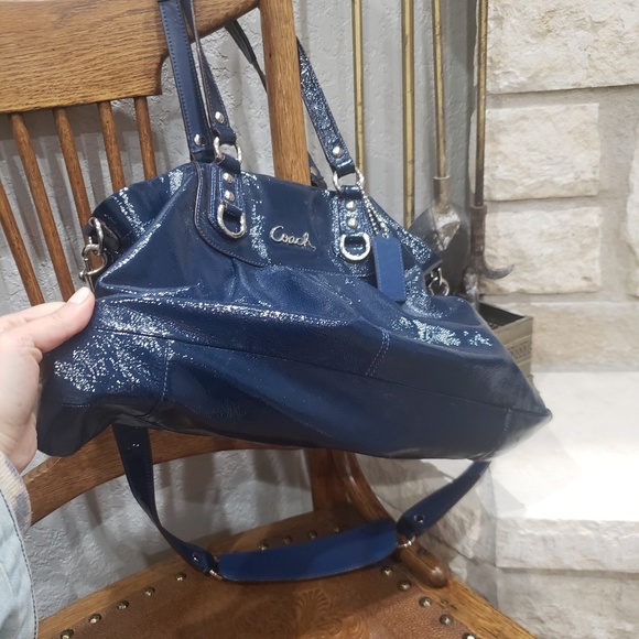 Handbag - Picture 6 of 8